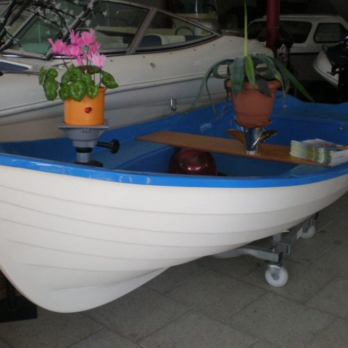 Ruderboot Alga